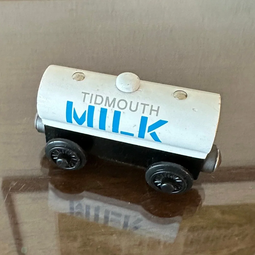 Vintage Thomas & Friends Wooden Railway Tidmouth Milk Tanker 1996 Learning Curve
